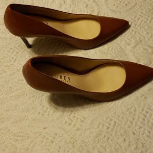 Womens shoes